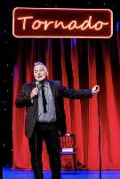 斯图尔特·李:龙卷风